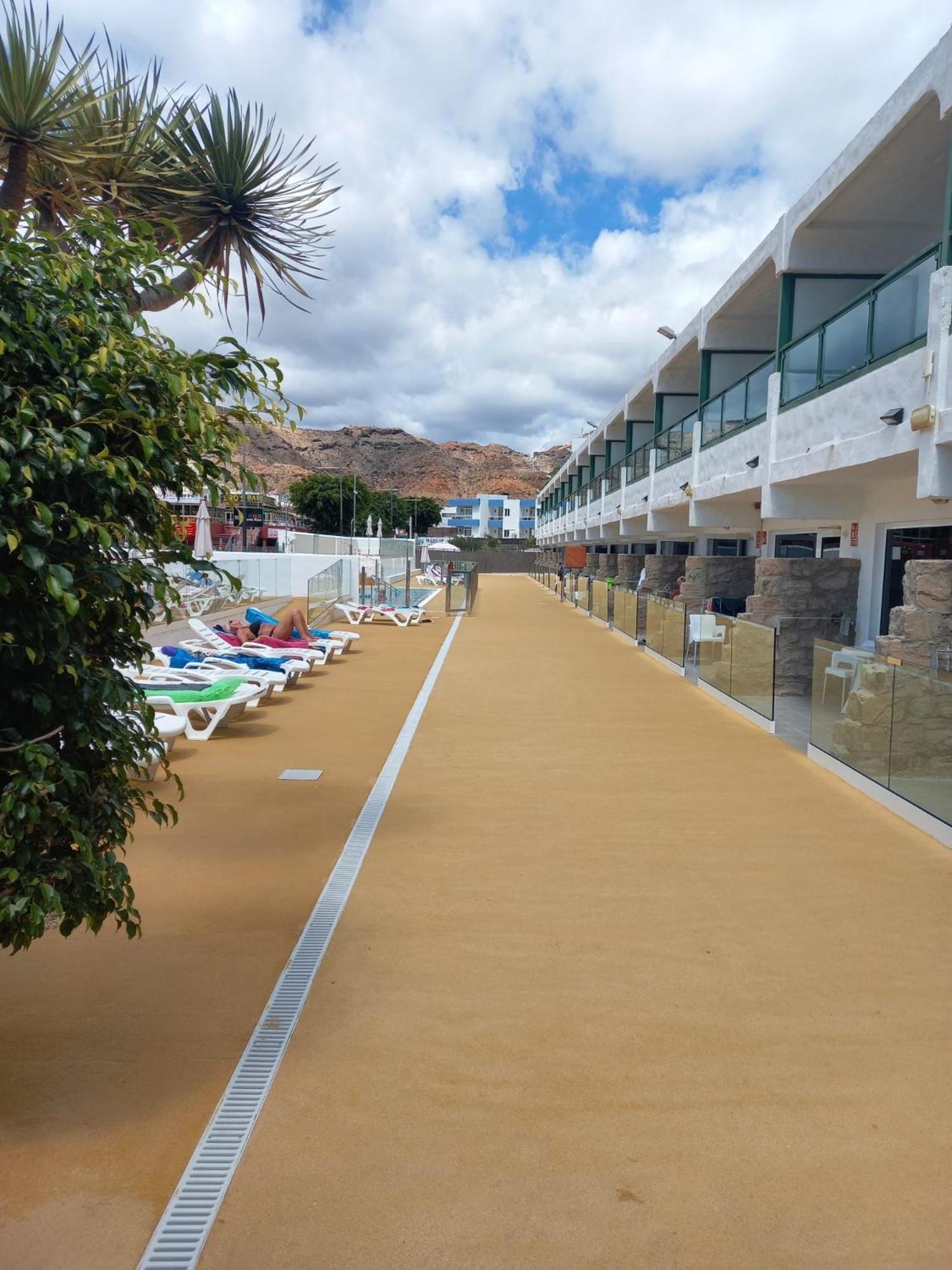Apartamentos Florida Gran Canaria Adults Only Puerto Rico  Bagian luar foto